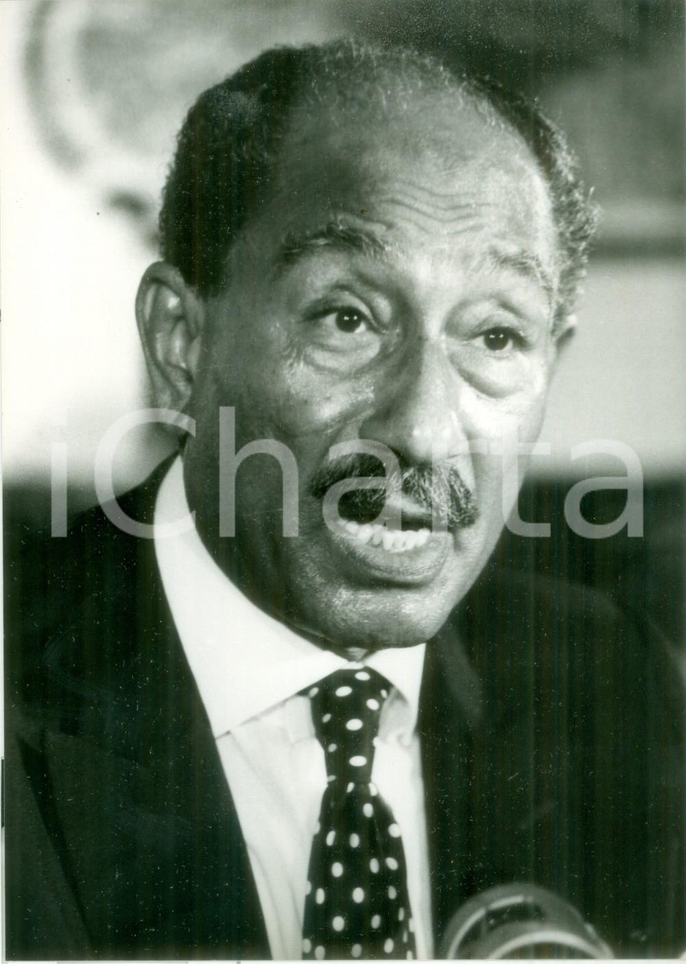 Fotografia d epoca originale 1981 PARIS F Presidente egiziano Anouar ELSADATE in conferenza stampa Foto 1