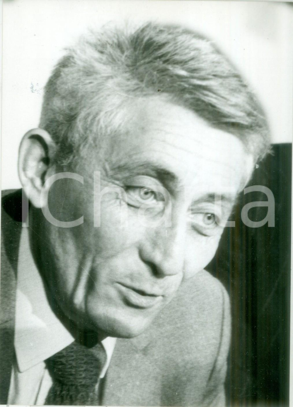 Fotografia d epoca originale 1982 PARIS Bernard PONS denuncia Gaston DEFFERRE Fotografia 1