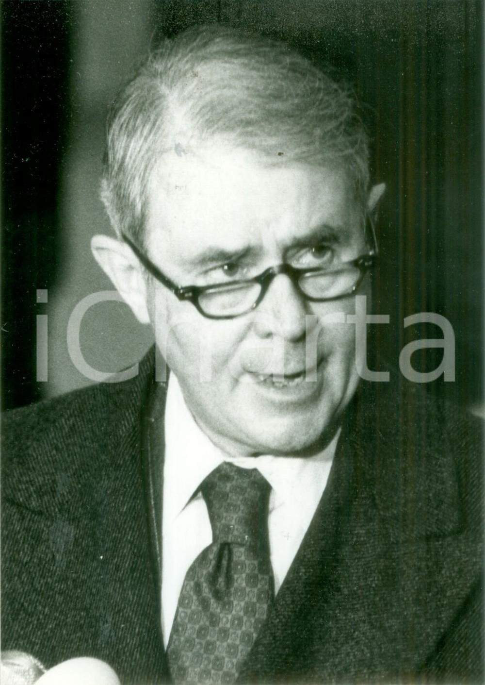 Fotografia d epoca originale 1979 PARIS Cyrus VANCE al suo arrivo all aeroporto di ORLY Fotografia 1