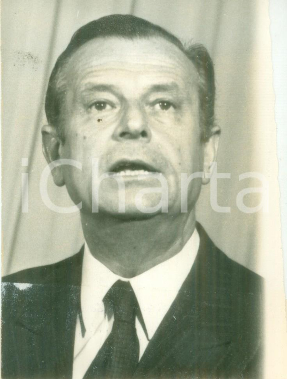 Fotografia d epoca originale 1974 PARIS Jean LECANUET si prepara alla conferenza stampa Fotografia 1