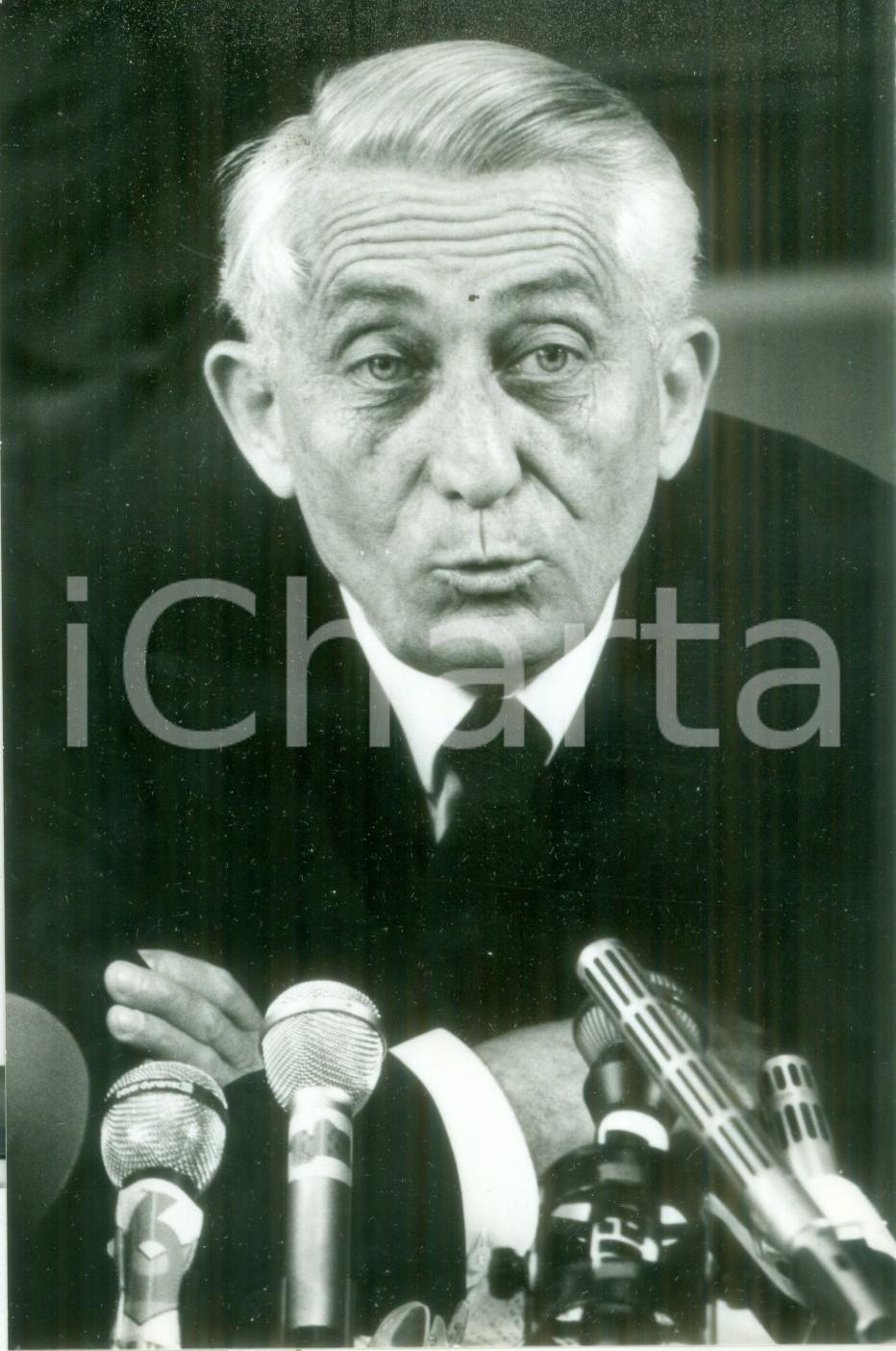 Fotografia d epoca originale 1988 PARIS Ministro Bernard PONS in conferenza stampa Fotografia 1