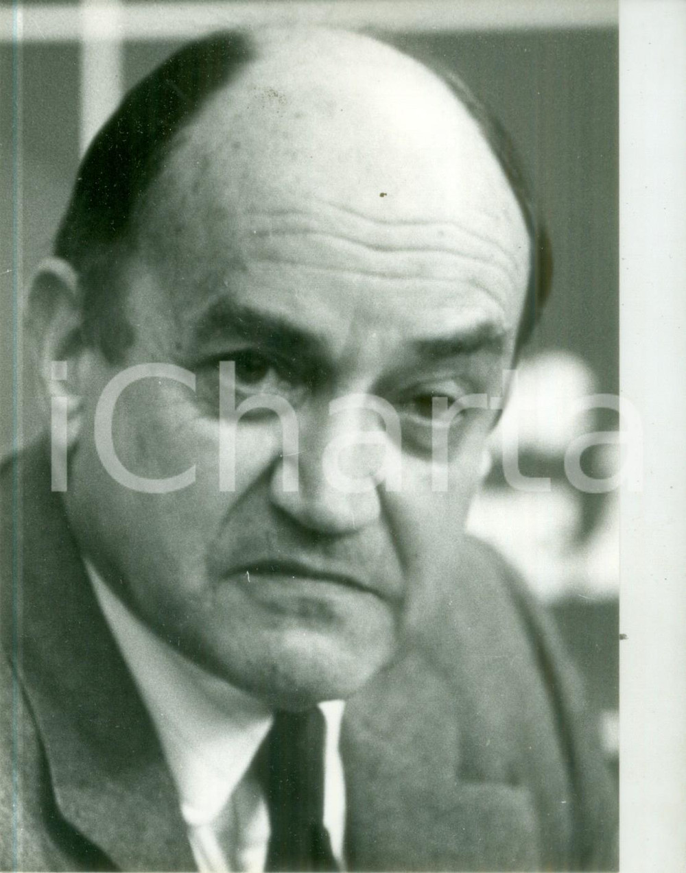 Fotografia d epoca originale 1983 PARIS Claude CHEYSSON ospite al Club de la Presse Fotografia 1