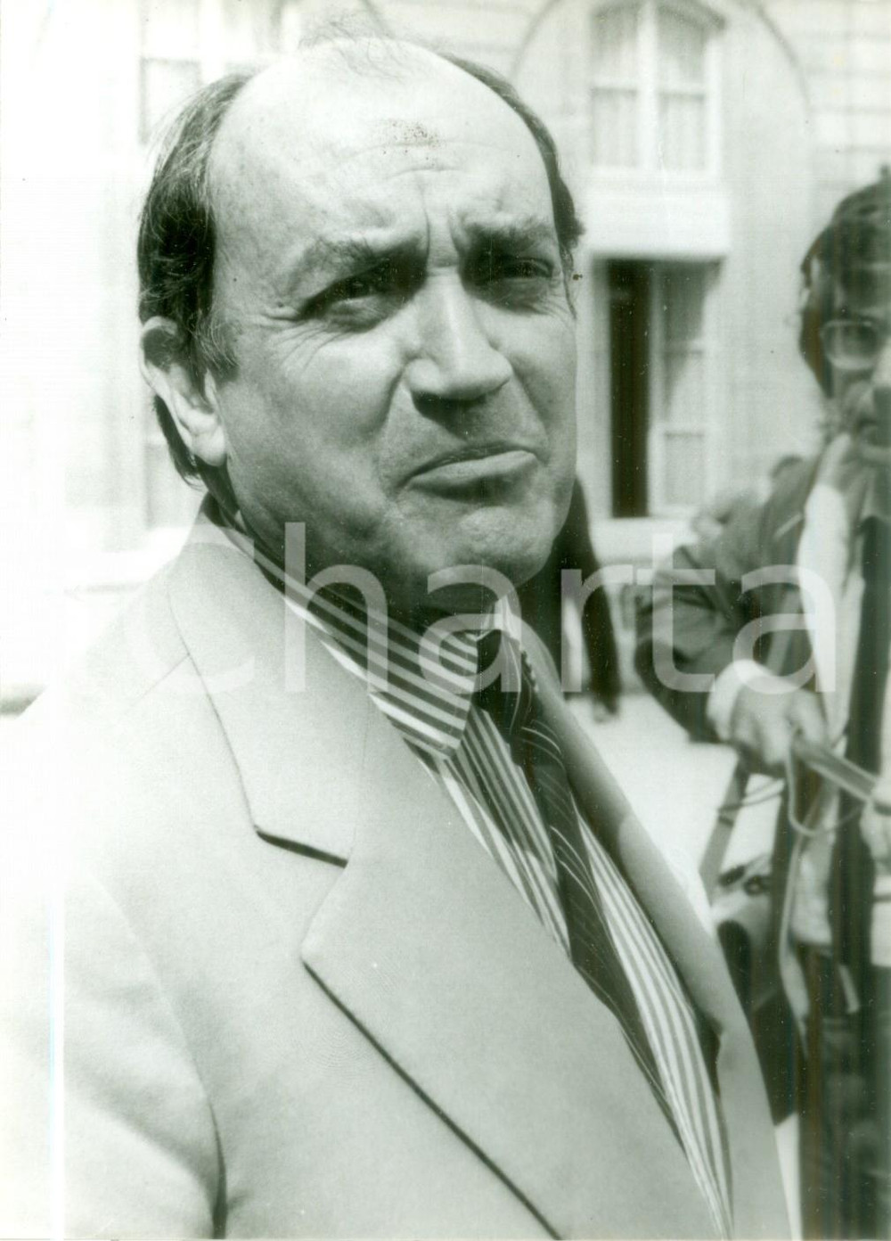 Fotografia d epoca originale 1981 PARIS Claude CHEYSSON all uscita dall ELISEO Fotografia 1