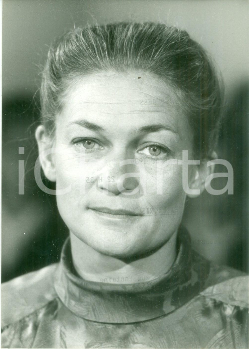 Fotografia d epoca originale 1989 PARIS Scrittrice Elisabeth BADINTER ospite a Ex Libris Fotografia 1