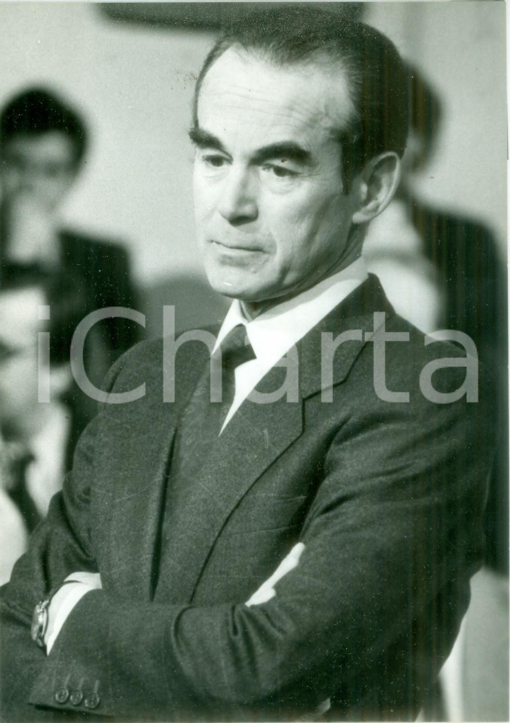 Fotografia d epoca originale 1985 PARIS Ministro Robert BADINTER presenta disegno di legge Fotografia 1