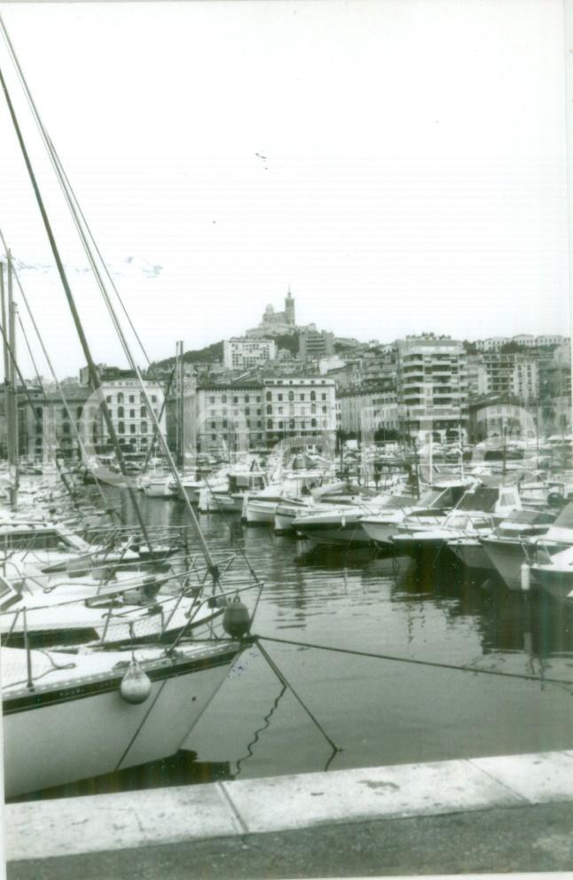 Fotografia d epoca originale 1985 MARSEILLE FRANCE Barche attraccate al porto Fotografia 1