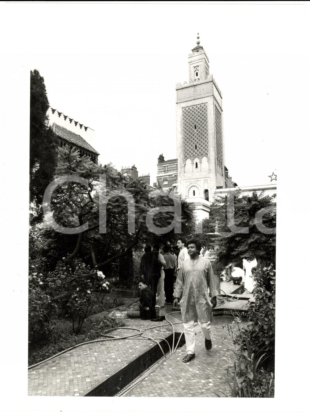 Fotografia d epoca originale 1992 MOSQUEE DE PARIS Veduta del giardino interno Foto MONIER 1