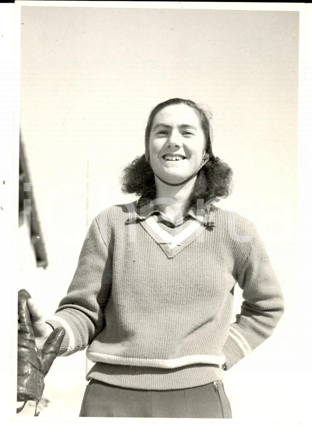 Fotografia d epoca originale 1950 ca SWITZERLAND Campionati SCI ALPINO Ritratto di Micheline MOILLEN  Foto 1