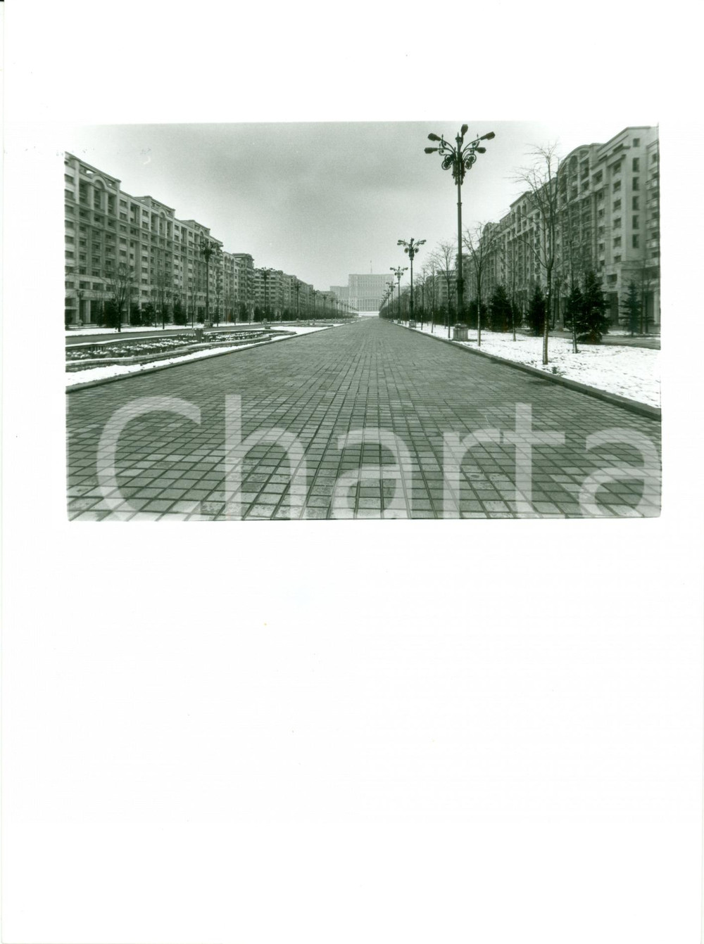 Fotografia d epoca originale 1989 BUCAREST ROMANIAN REVOLUTION Scorcio BULEVARDUL UNIRII Palazzo Parlamento 1
