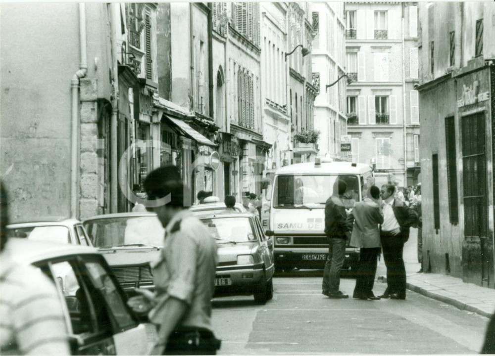 Fotografia d epoca originale 1982 PARIS Fusillade terroriste antisÃ©mite Rue ROSIERS Restaurant GOLDENBERG 1
