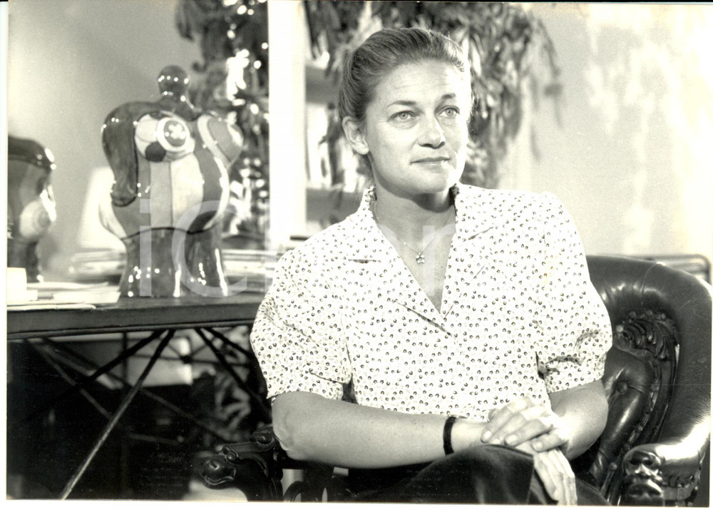 Fotografia d epoca originale 1989 PARIS Elisabeth BADINTER invitÃ© ANTENNE 2 Ã©mission Le soufflÃ© de la libertÃ© 1