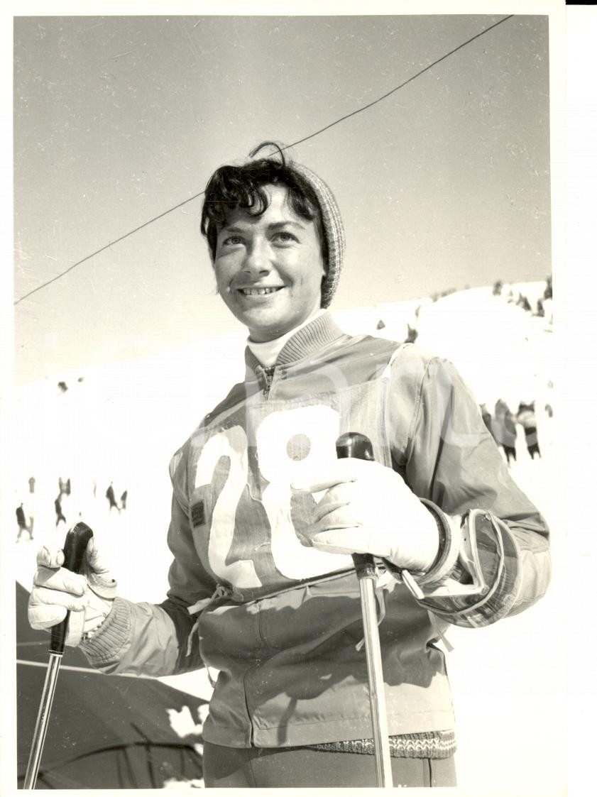 Fotografia d epoca originale 1950 ca SWITZERLAND Campionati SCI ALPINO Ritratto di Claudine LANGEL Foto 1