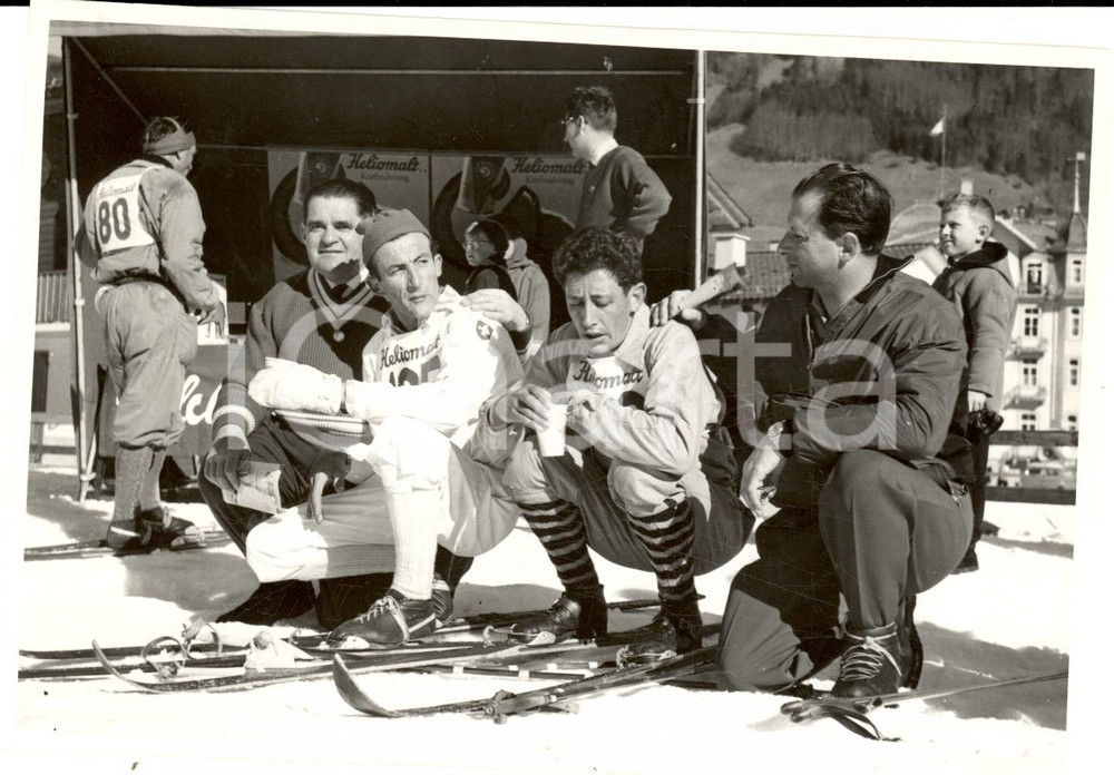 Fotografia d epoca originale 1950 ca SWITZERLAND Campionati SCI ALPINO Konrad HISCHIER e Lorenz POSSA Foto 1