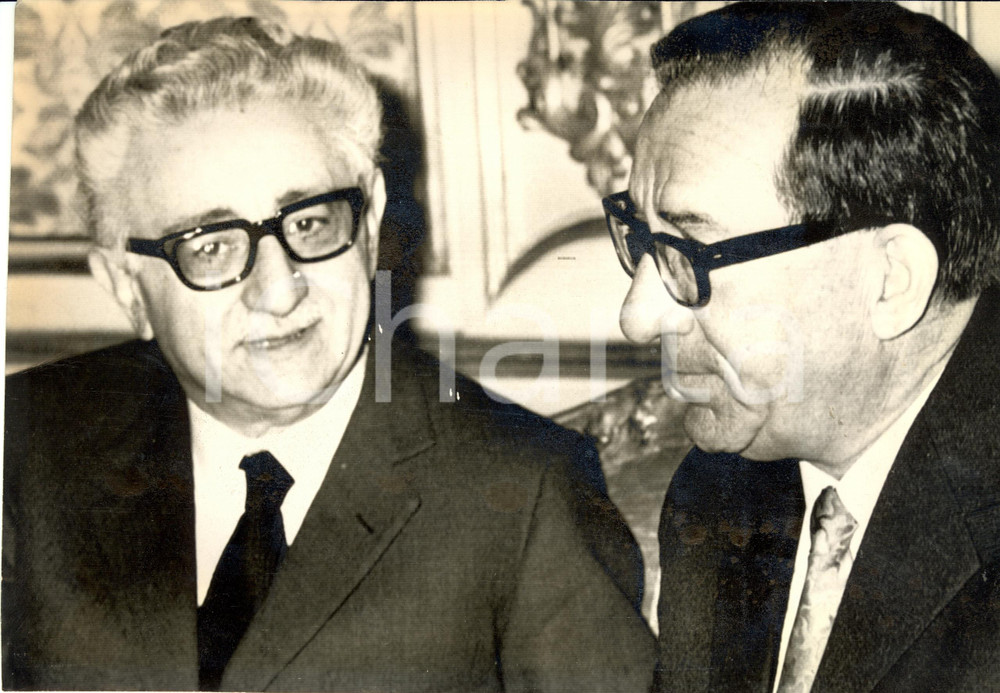 Fotografia d epoca originale 1975 ca REPUBBLICA di MALTA Giovanni LEONE e Dom MINTOFF Fotografia 1