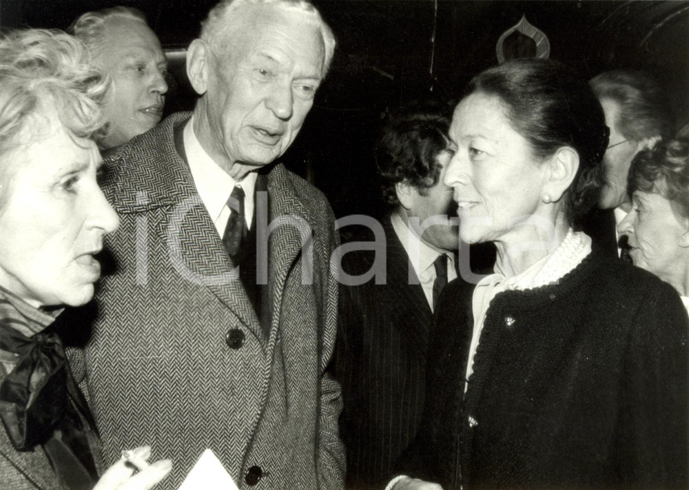 Fotografia d epoca originale 1982 PARIS F Edmond CHARLESROUX et Maurice COUVE DE MURVILLE Photographie 1