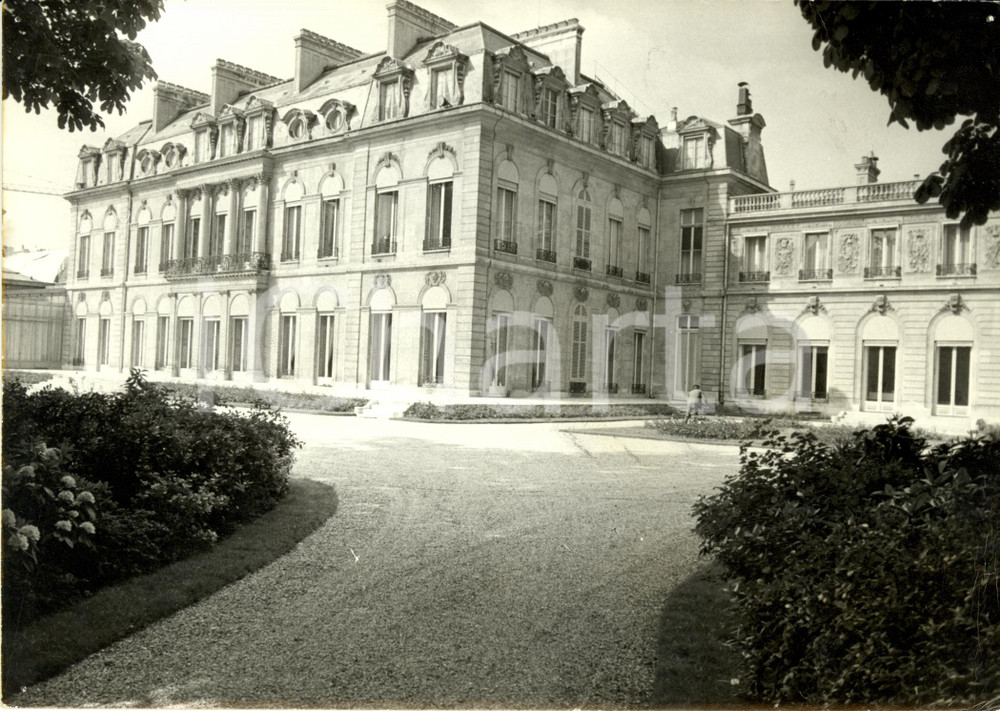 Fotografia d epoca originale 1975 ca PARIGI F Palazzo dell ELISEO visto dai giardini Fotografia 1