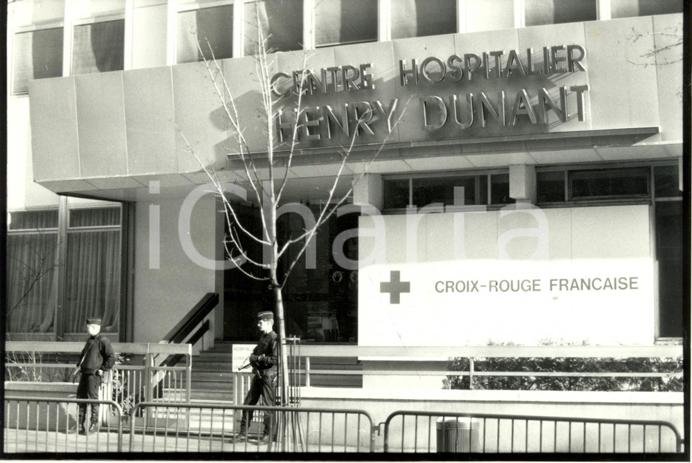 Fotografia d epoca originale 1992 PARIS F FaÃ§ade HÃ´pital de la CROIX ROUGE HENRI DUNANT Photographie 1