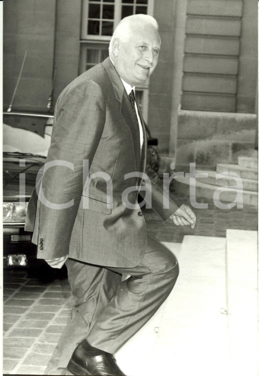 Fotografia d epoca originale 1987 PARIS F AndrÃ© GIRAUD Ministre de la DÃ©fense Hotel MATIGNON Photographie 1