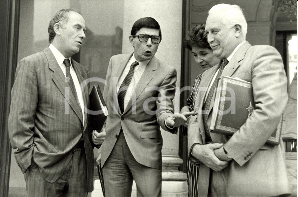 Fotografia d epoca originale 1986 PARIS F ELYSEE Herve de CHARETTE Camille CABANA AndrÃ© GIRAUD Photo 1