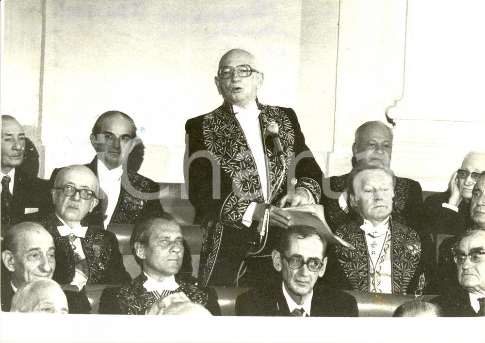 Fotografia d epoca originale 1979 PARIGI F Edgar FAURE durante discorso all Accademia Francese Fotografia 1