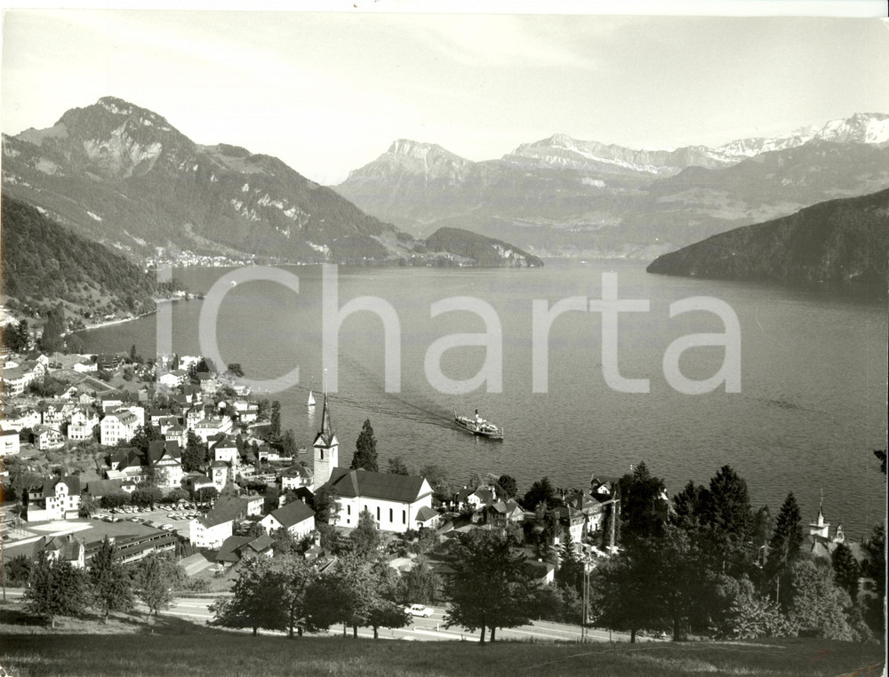 Fotografia d epoca originale 1980 ca WEGGIS CH Veduta del paese sul lago dei QUATTRO CANTONI Fotografia 1
