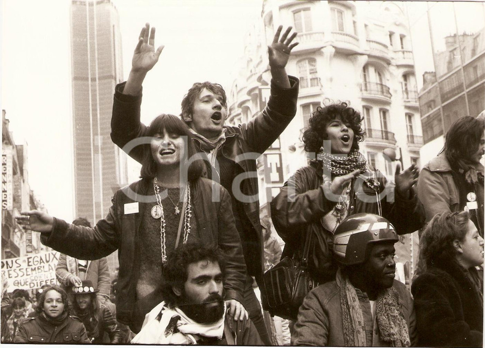 Fotografia d epoca originale 1984 PARIS Manifestazione CONVERGENCE 1984 Studenti nel corteo Fotografia 1