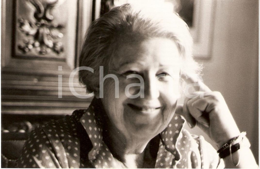 Fotografia d epoca originale 1980 ca FRANCE Yvonne BELTZ moglie illustratore Robert BELTZ Foto 1 1
