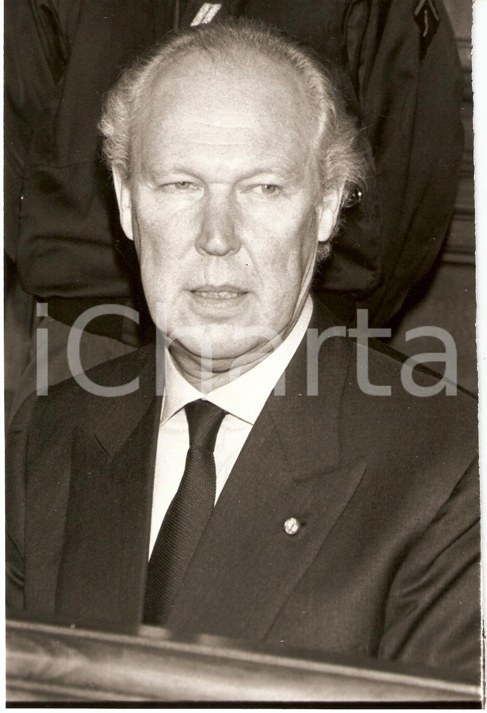Fotografia d epoca originale 1991 PARIS Principe VITTORIO EMANUELE IV al banco degli imputati Fotografia 1