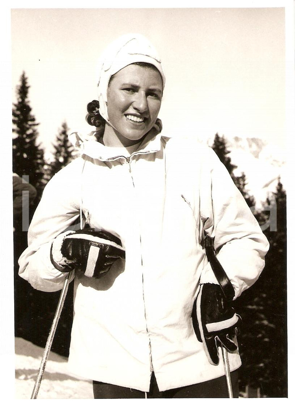 Fotografia d epoca originale 1955 ca SWITZERLAND Campionati SCI ALPINO Rosmarie REICHENBACH Ritratto sciista 1