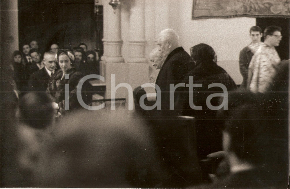 Fotografia d epoca originale 1960 MADRID Chiesa SAN ANDRES Donna Fabiola MORA Y ARAGON al Te Deum 1 1