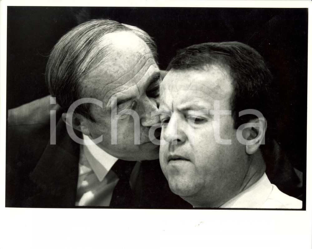 Fotografia d epoca originale 1985 NORIMBERGA D Werner DOLLINGER e Gerold TANDLER  Congresso CSU Foto 1