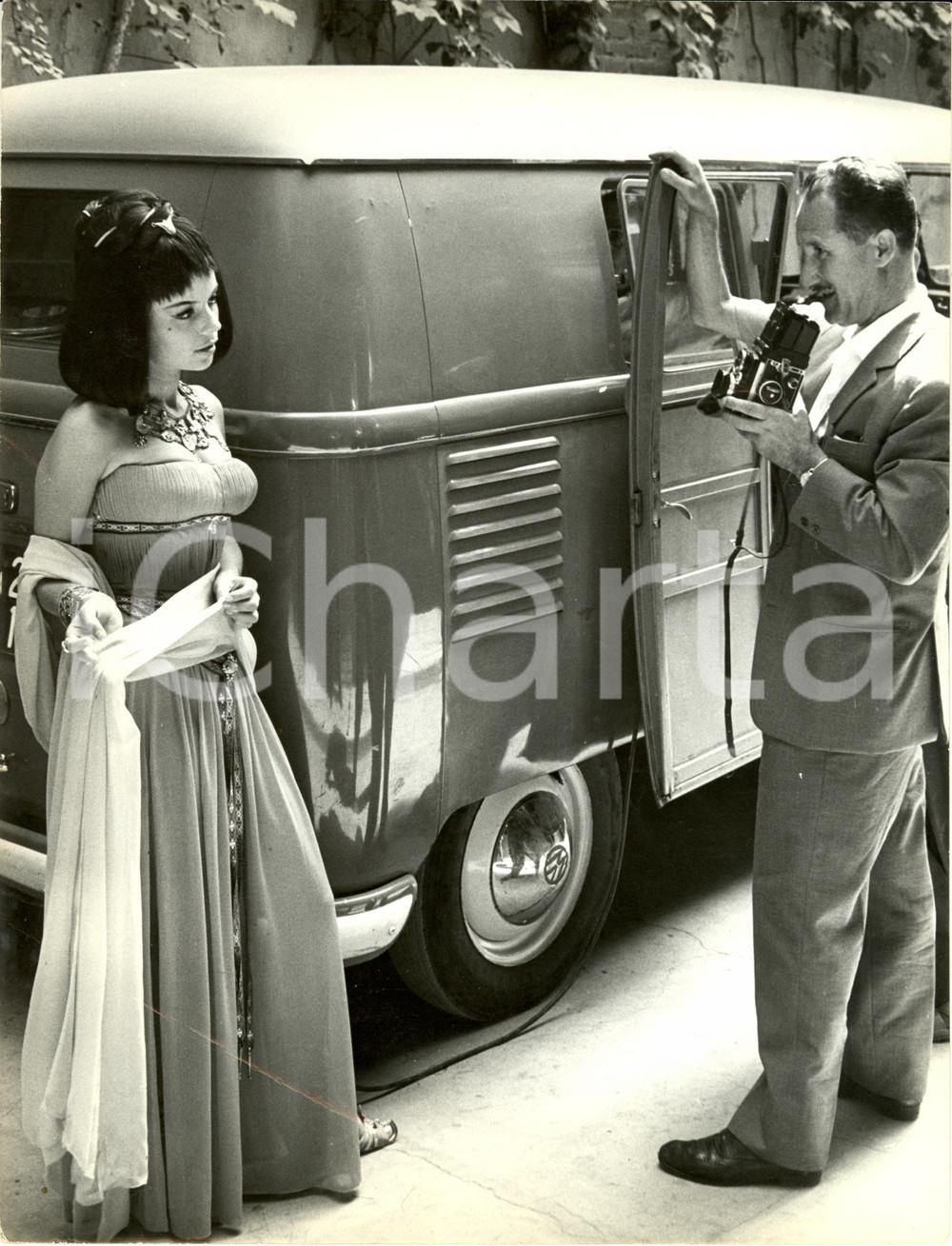 Fotografia d epoca originale 1962 ROMA Pascale PETIT Cleopatra servizio fotografico  Una regina per Cesare 1
