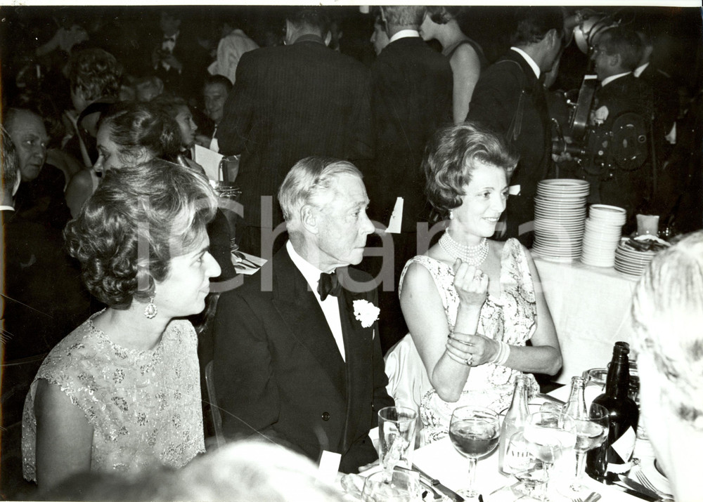 Fotografia d epoca originale 1960 ca UK? Edoardo Duca di WINDSOR serata di gala Fotografia 26 x 18 cm 1