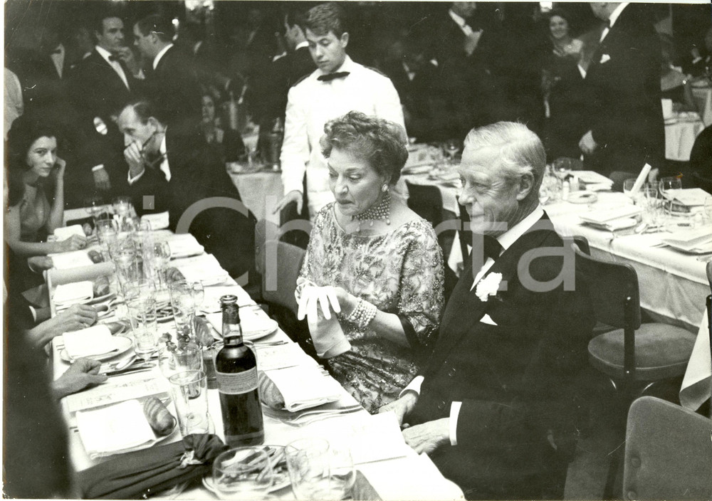 Fotografia d epoca originale 1960 ca UK? Edoardo Duca di WINDSOR serata di gala Fotografia 24 x 18 cm 1