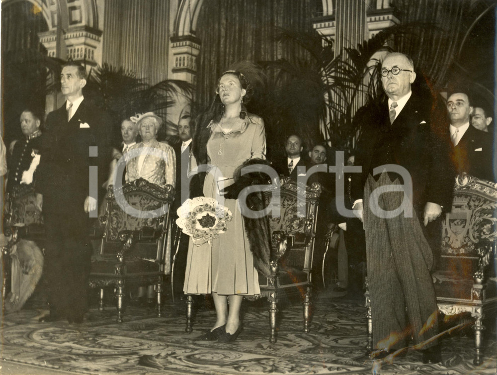 Fotografia d epoca originale 1950 PARIGI F Regina Giuliana dei PAESI BASSI con Vincente AURIOL Fotografia 1