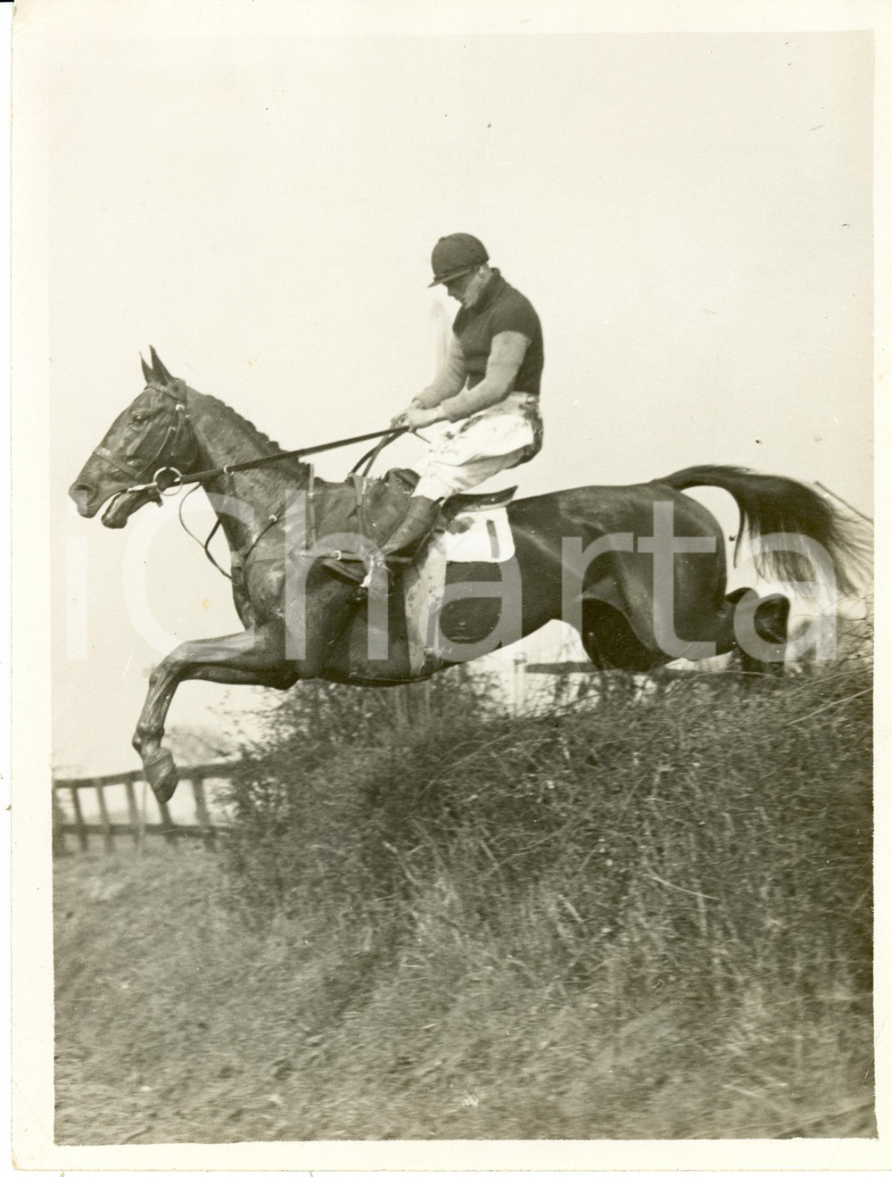 Fotografia d epoca originale 1928 UK Horse Racing Prince of WALES on Miss MUFFIT  Welsh Guards Cup Photo 1
