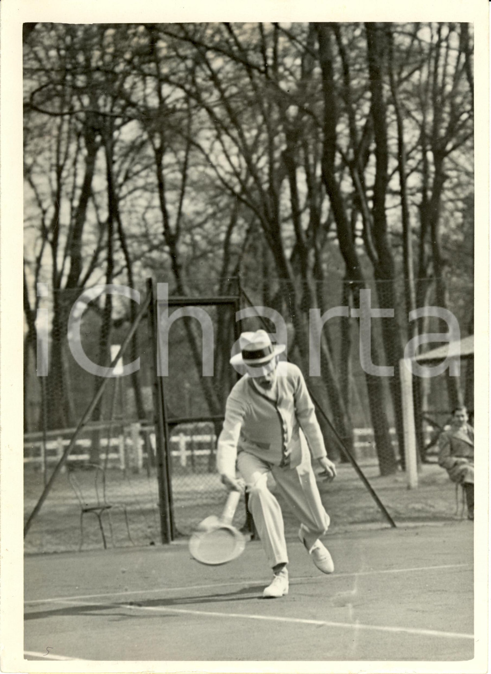Fotografia d epoca originale 1934 PARIGI F Parco PRE  CATELAN Gustavo V SVEZIA gioca a tennis Fotografia 1