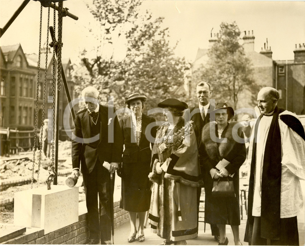 Fotografia d epoca originale 1938 LONDON UK Lord WILLINGTON HIGHBURY Manor Site ETONIAN HOUSING ASSOCIATION 1