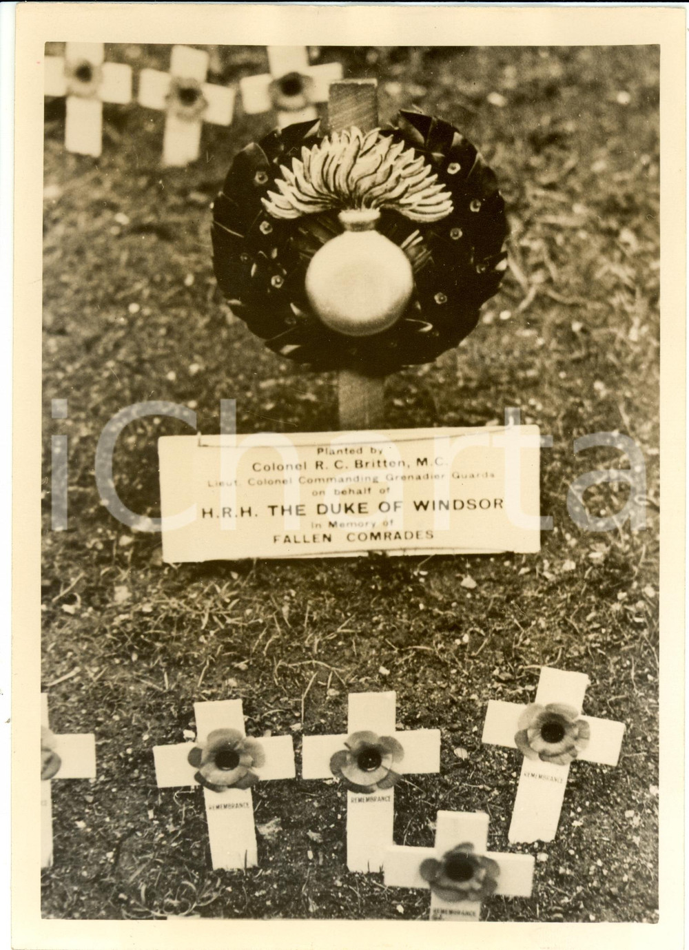 Fotografia d epoca originale 1937 LONDON UK GRENADIER GUARDS badge in memory of fallen comrades Photo 1