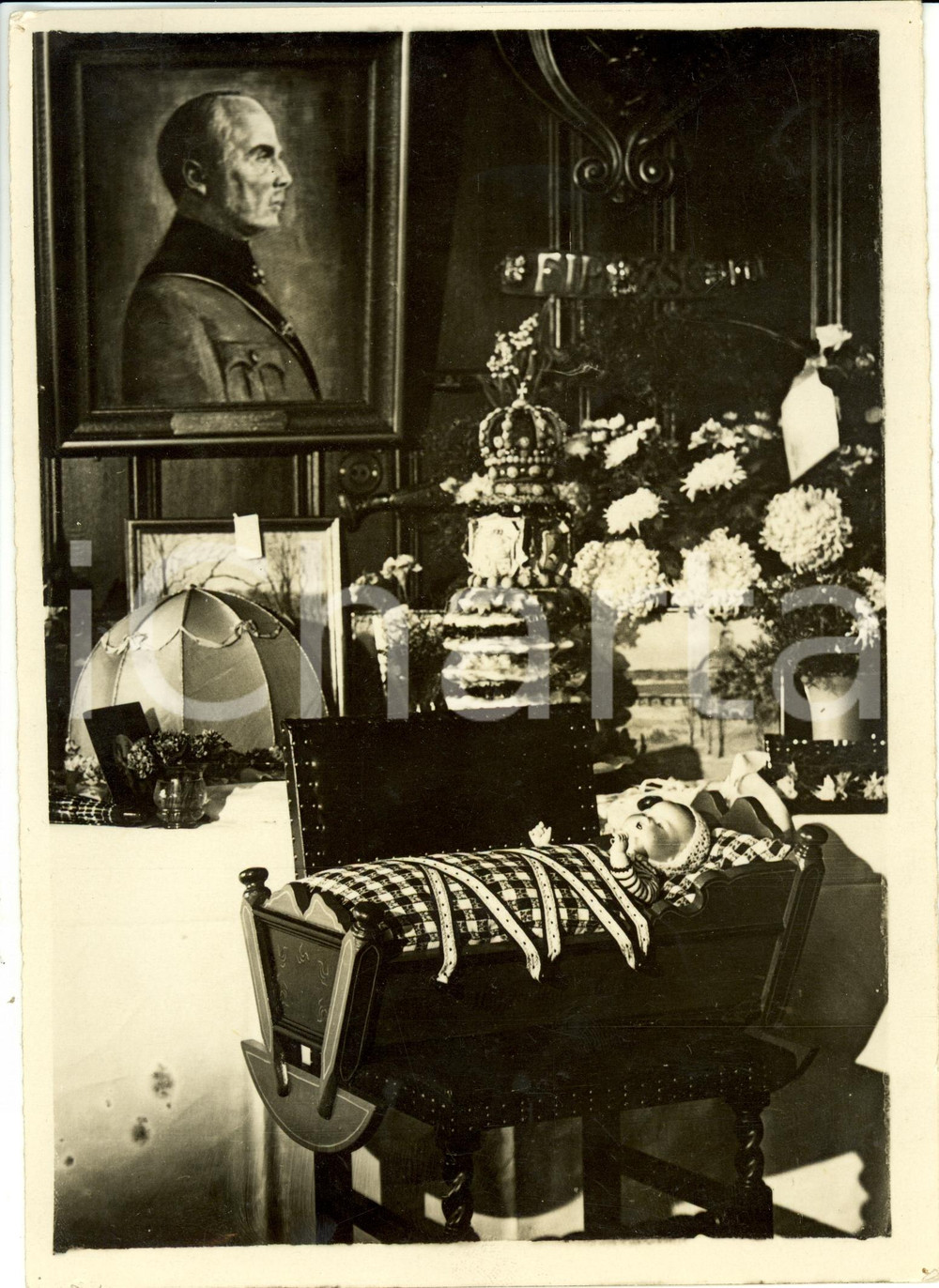 Fotografia d epoca originale 1932 SVEZIA? Regali nozze Principe Gustavo Adolfo e Sybilla COBURGOGOTHA Foto 1