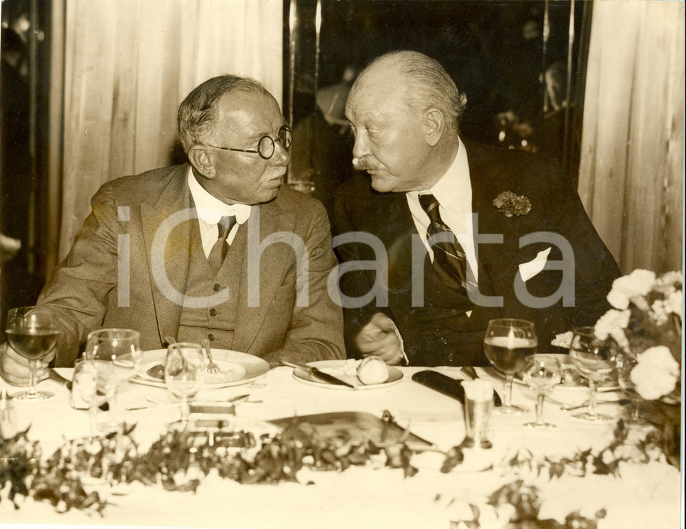 Fotografia d epoca originale 1935 ca DORCHESTER UK James Henry THOMAS and James LEIGH WOOD Photograph 1