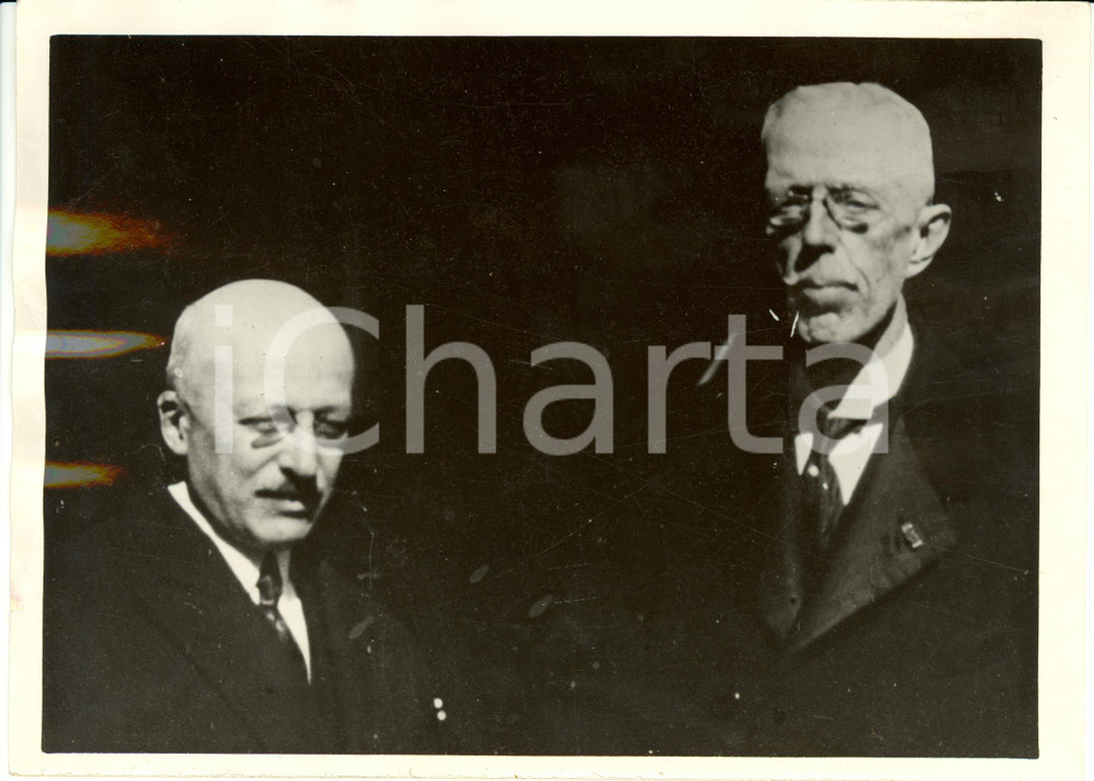 Fotografia d epoca originale 1930 ca NIZZA F Il Re Gustavo V di SVEZIA in visita ufficiale Fotografia 1