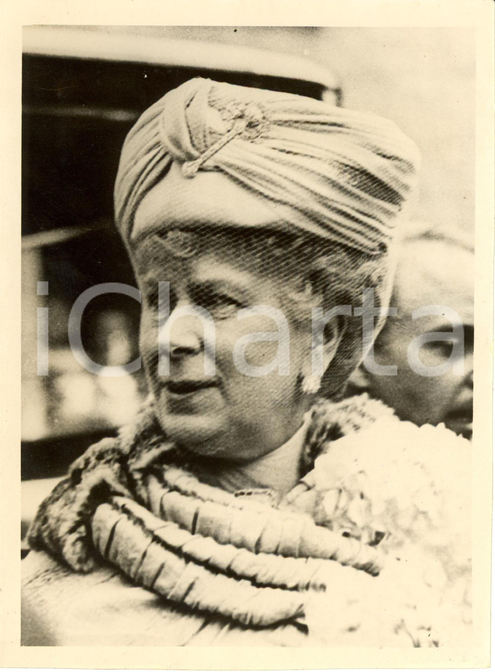 Fotografia d epoca originale 1937 LONDON Queen Mary of TECK celebrating her 70 years Photograph 1