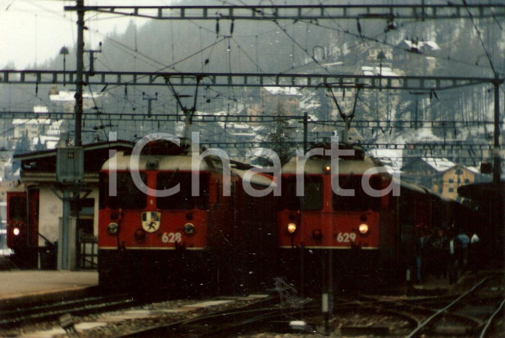 Fotografia d epoca originale 1980 ca ST. MORITZ SVIZZERA Trenino rosso del BERNINA in stazione Fotografia 1