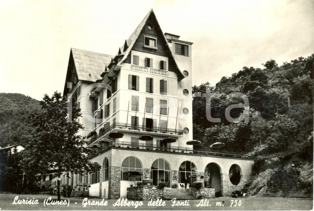 Cartolina originale da collezione 1954 ca LURISIA CN Veduta del GRANDE ALBERGO DELLE FONTI Cartolina animata FG 1