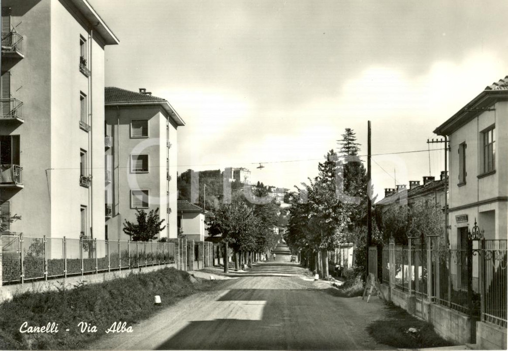 Cartolina originale da collezione 1955 ca CANELLI CN Veduta della collina da VIA ALBA Cartolina animata FG NV 1