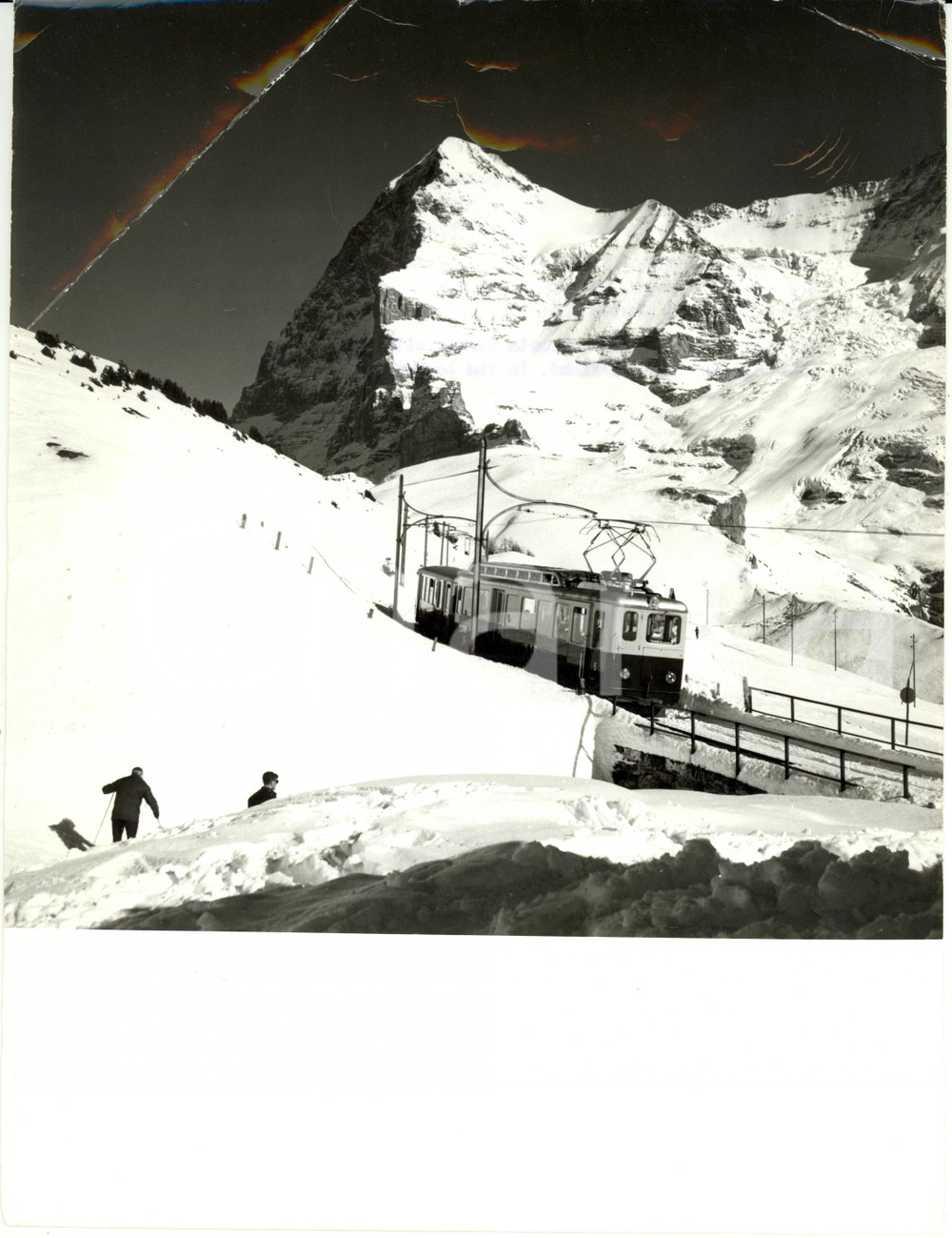 Fotografia d epoca originale 1980 ca BERNA Svizzera  KLEINE SCHEIDEGG Ferrovia panorama EIGER DANNEGGIATA 1