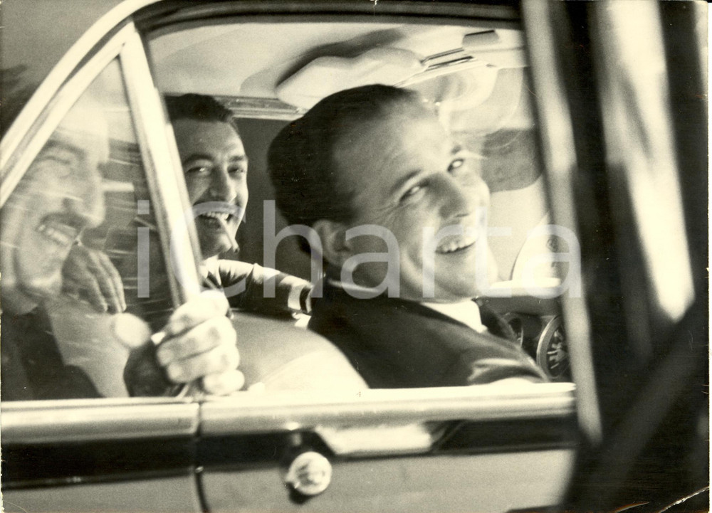 Fotografia d epoca originale 1961 PARIS F JoÃ£o GOULART VicePrÃ©sident du BRASIL en voiture Photographie 1