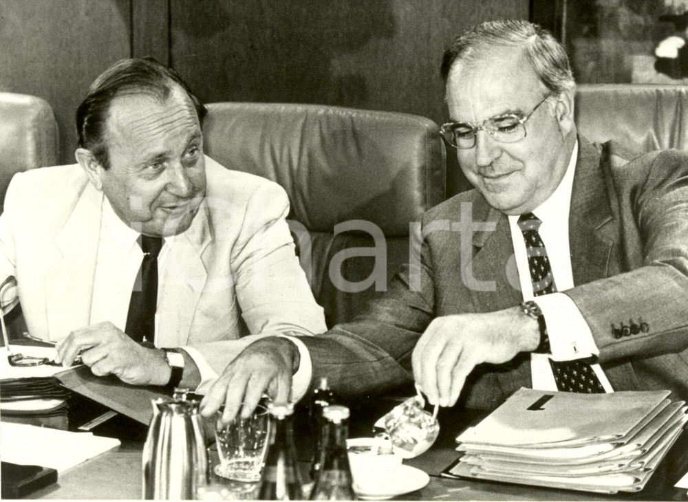 Fotografia d epoca originale 1983 BONN D Helmut Josef Michael KOHL e HansDietrich GENSCHER Fotografia 1