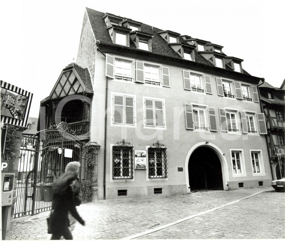 Fotografia d epoca originale 1995 COLMAR F Rue BERTHE MOLLY 10  Casa dove soggiornÃ² VOLTAIRE Foto 1